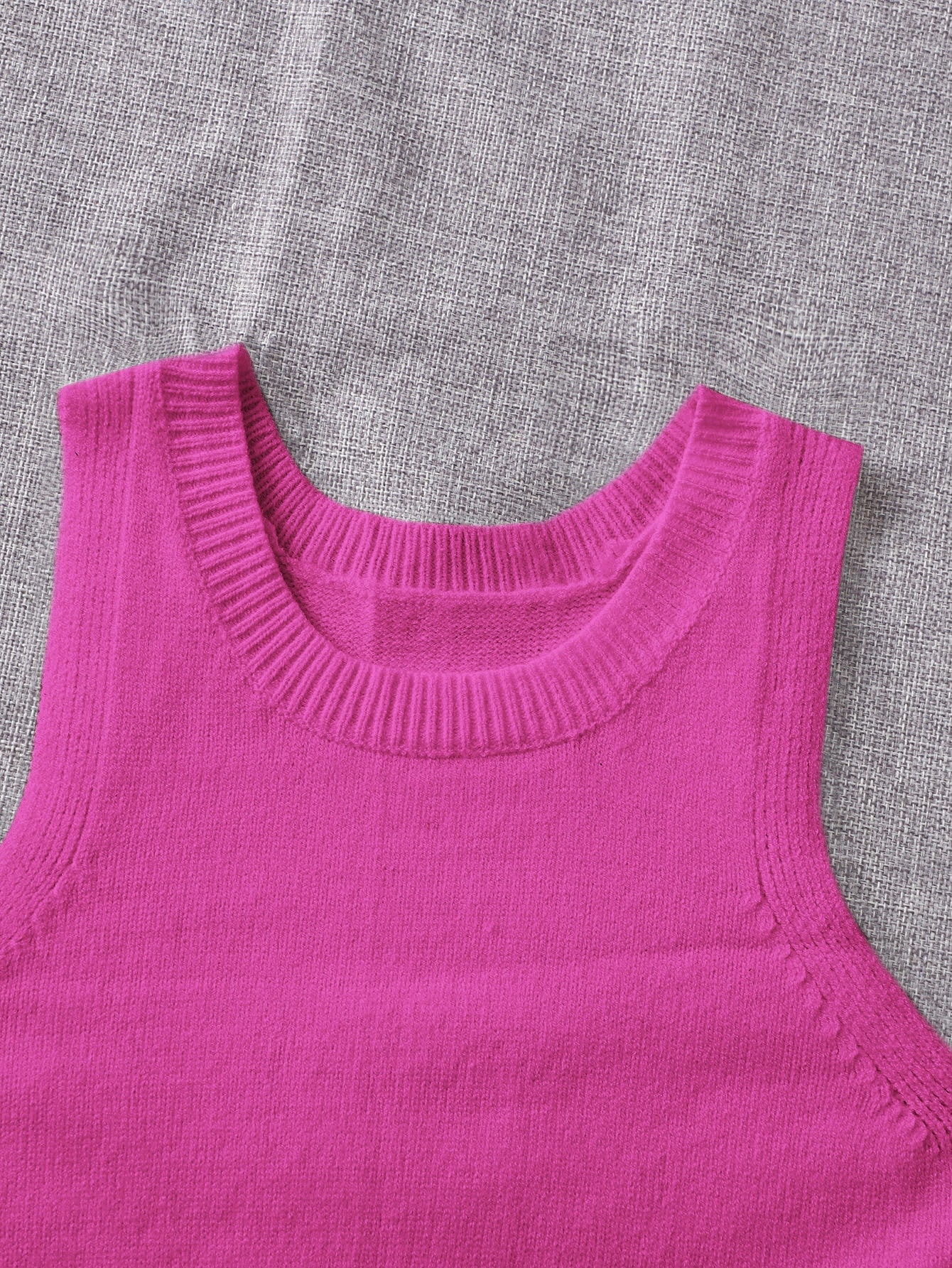 Solid Ribbed Knit Top Sweater Vest