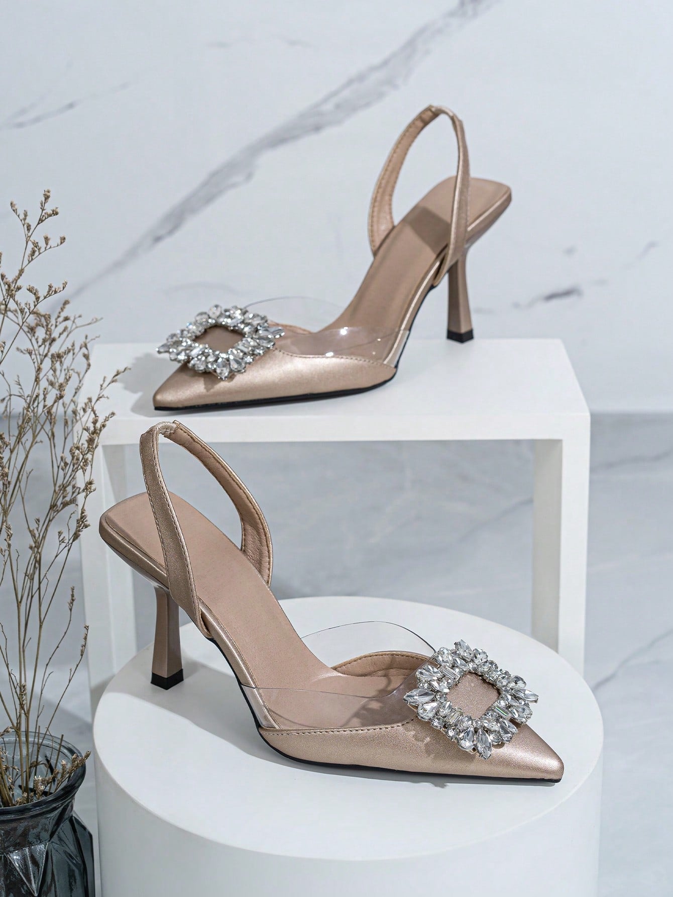 Fashionable Glistening RhinestonePumps